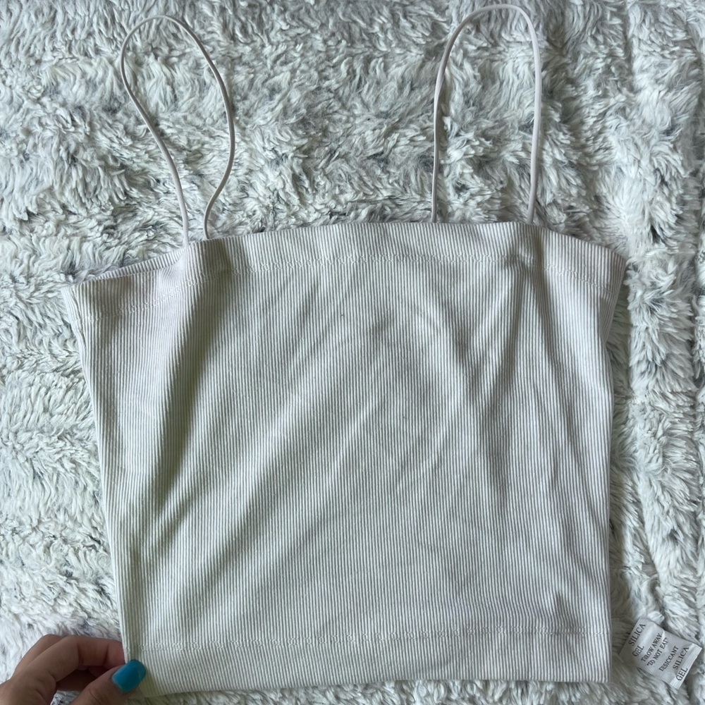 American Eagle crop top